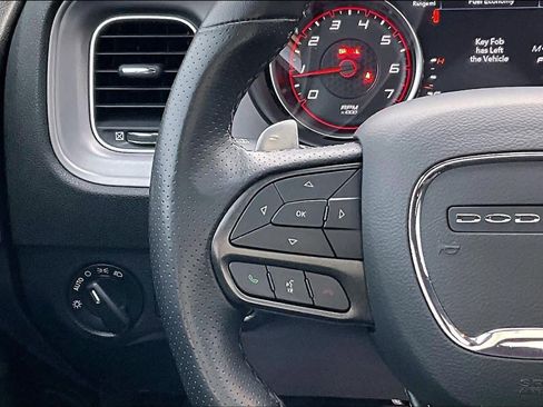 Used 2023 Dodge Charger R/T w/ Technology Group image 25