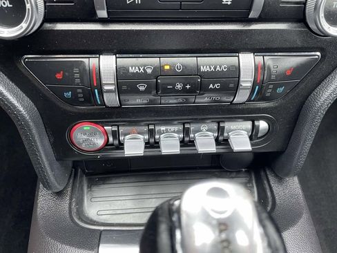 Used 2019 Ford Mustang Premium image 41