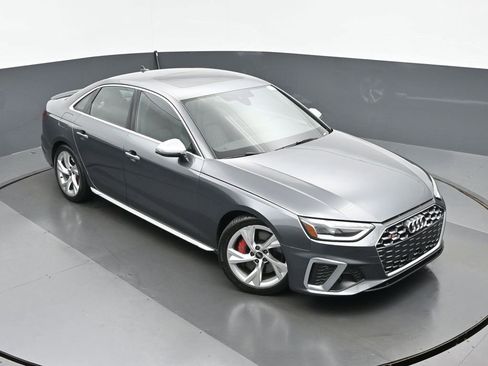 Used 2021 Audi S4 Premium Plus w/ Premium Plus Package image 32
