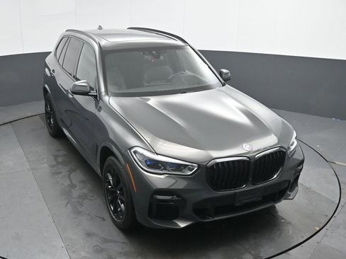 Used 2023 BMW X5 M50i w/ Executive Package image 41