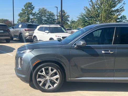 Used 2022 Hyundai Palisade Limited FWD image 7