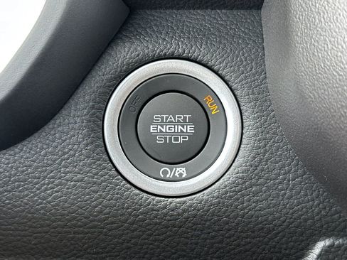 New 2026 RAM 1500 Big Horn AWD/4WD image 24
