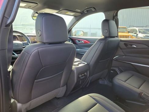 New 2026 Chevrolet Traverse Z71 w/ Enhanced Driving Package AWD/4WD image 13