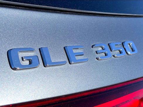 Used 2021 Mercedes-Benz GLE 350 4MATIC image 31