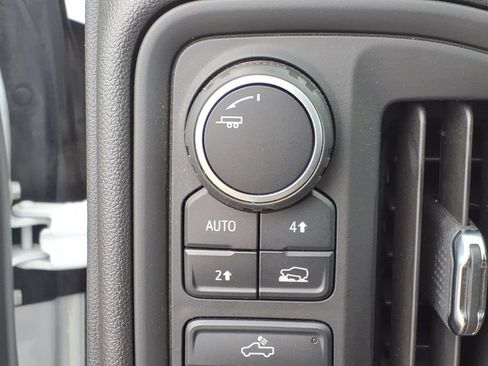 Used 2025 Chevrolet Silverado 1500 Custom w/ Turbomax Blackout Package AWD/4WD image 32