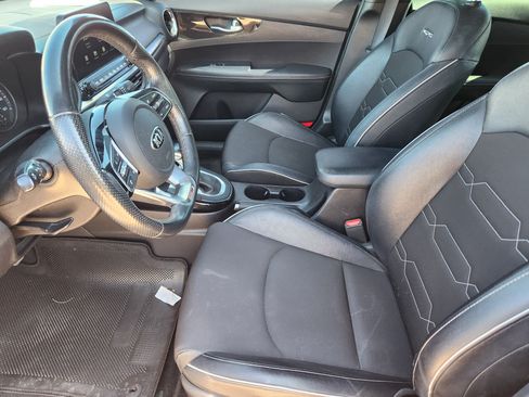 Used 2021 Kia Forte GT-Line FWD image 9