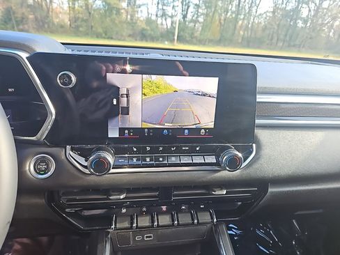 Certified 2023 GMC Canyon Elevation w/ Elevation Premium Package image 19