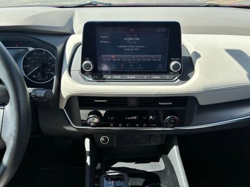 Certified 2023 Nissan Rogue SV image 13