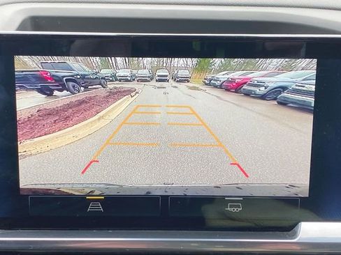 Used 2023 Chevrolet Silverado 1500 LT image 14