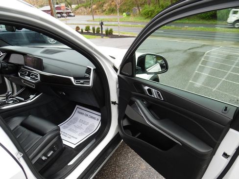 Used 2019 BMW X5 xDrive40i w/ Convenience Package image 25