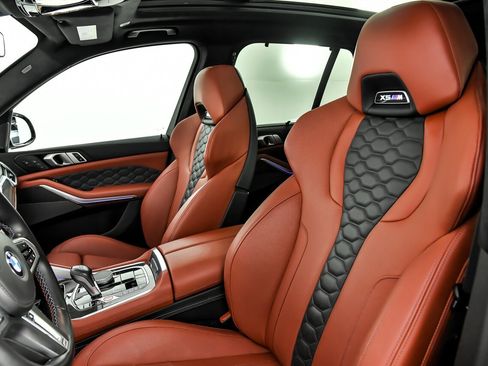 Used 2021 BMW X5 M w/ Competition Package image 26