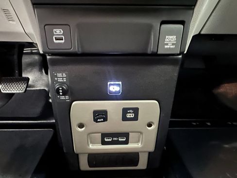 Used 2021 Honda Odyssey EX-L image 37