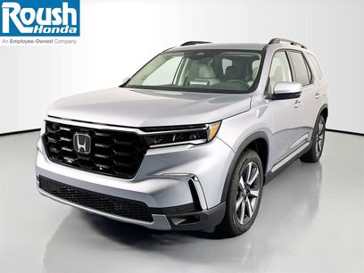 New 2025 Honda Pilot Touring