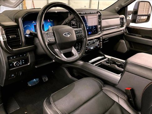 Used 2023 Ford F250 Lariat w/ Lariat Ultimate Package image 12
