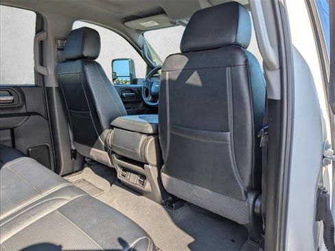 Used 2024 Chevrolet Silverado 2500 Custom w/ Custom Value Package AWD/4WD image 28