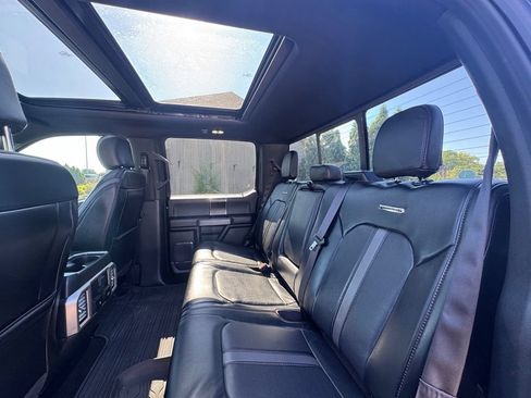 Used 2020 Ford F150 Platinum w/ Technology Package AWD/4WD image 35