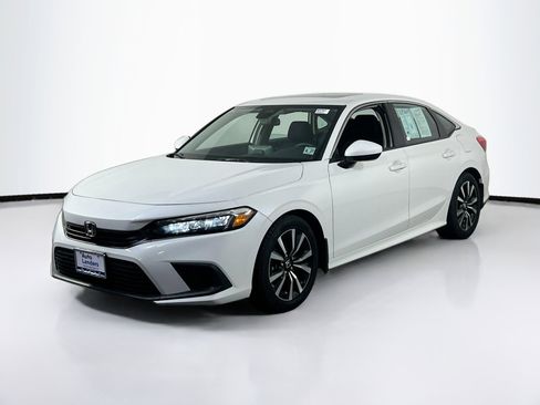 Used 2022 Honda Civic EX image 1
