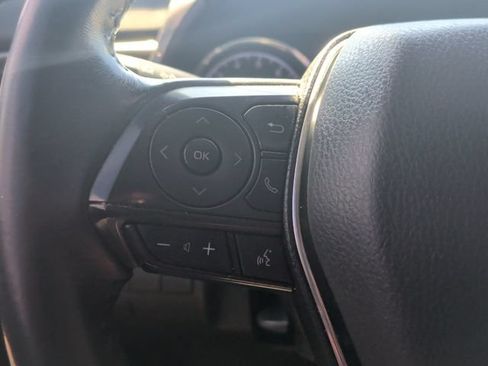 Used 2020 Toyota Camry SE AWD/4WD image 19