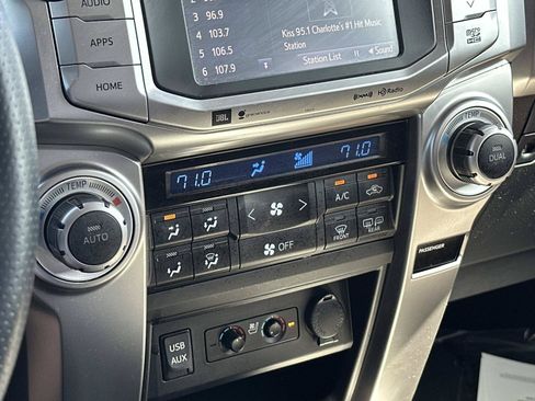 Used 2019 Toyota 4Runner Limited AWD/4WD image 35