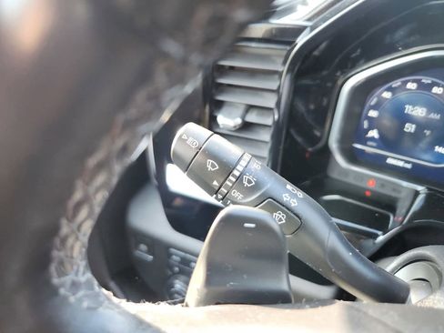 Used 2022 Chevrolet Silverado 1500 High Country image 24