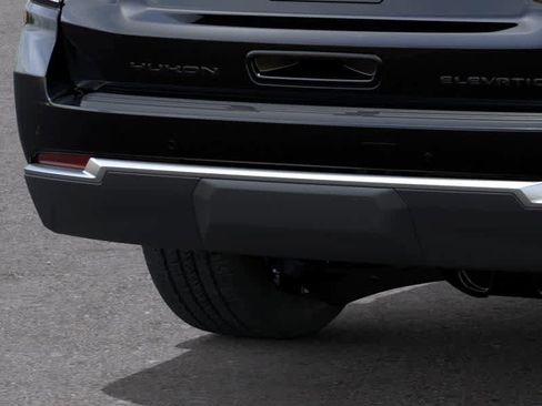 New 2026 GMC Yukon Elevation image 14