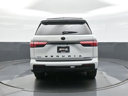 New 2026 Toyota Sequoia Platinum AWD/4WD image 7