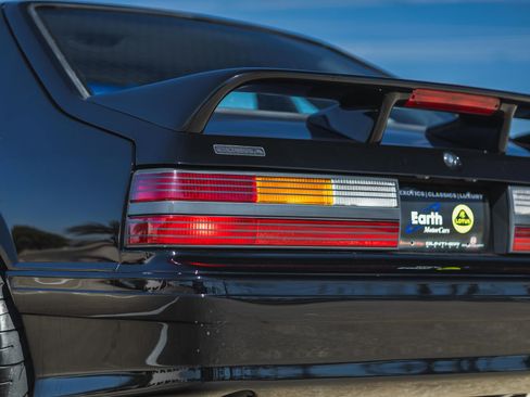 Used 1993 Ford Mustang Cobra image 18