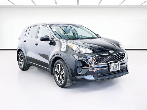 Used 2022 Kia Sportage LX FWD image 3