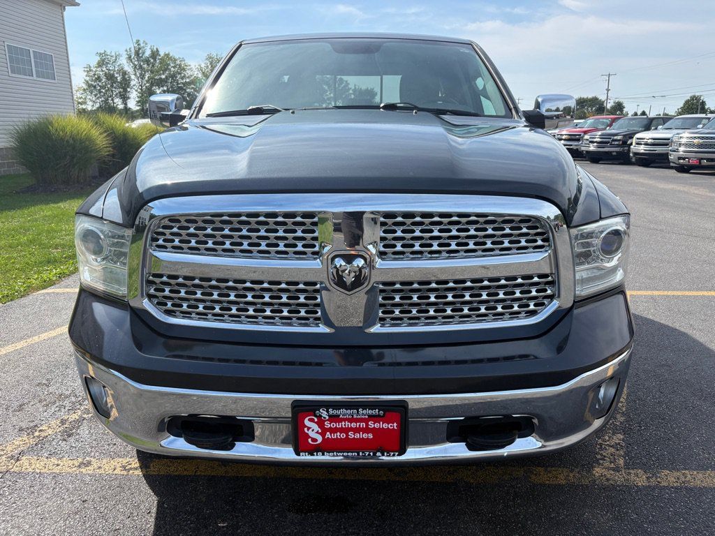 Used 2016 RAM 1500 Laramie w/ Convenience Group AWD/4WD image 3