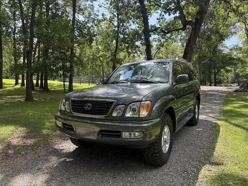 Used 2002 Lexus LX 470 4WD image 9