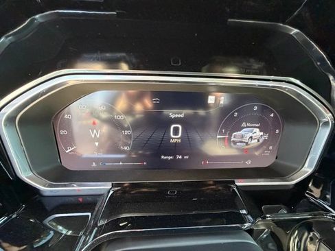 New 2026 GMC Sierra 1500 SLT AWD/4WD image 18