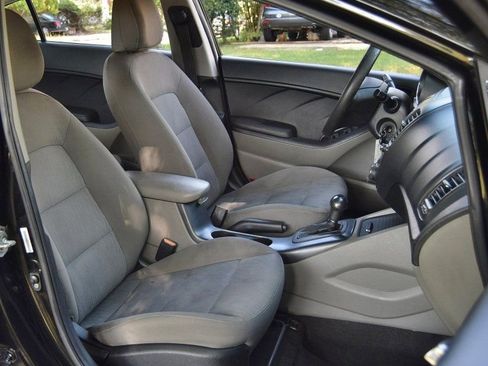 Used 2015 Kia Forte LX image 23