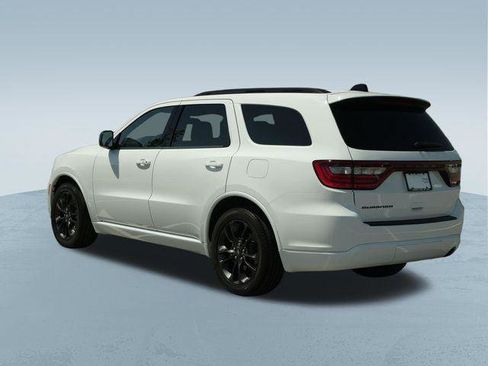 Certified 2023 Dodge Durango SXT w/ SXT Blacktop Group RWD image 5