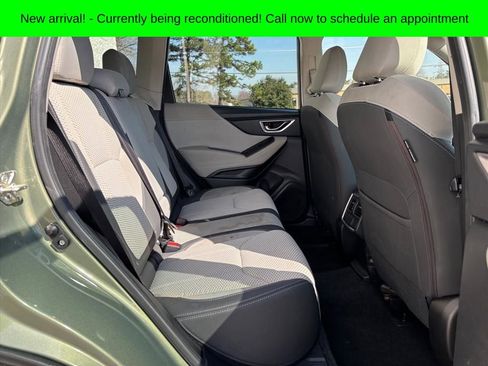 Used 2021 Subaru Forester Premium image 12