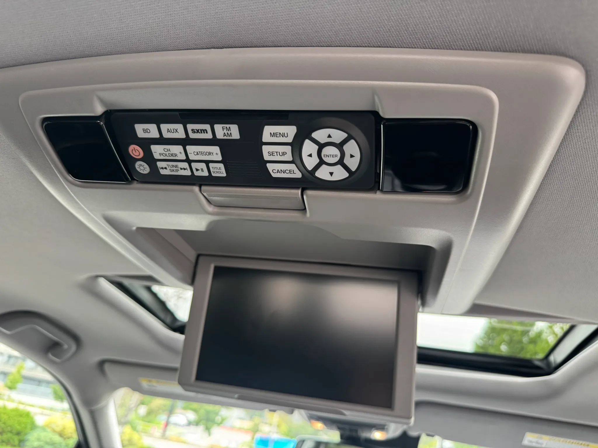 Used 2018 Honda Pilot Elite image 43