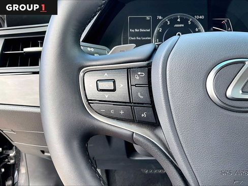 Used 2025 Lexus ES 350 w/ Premium Package FWD image 21