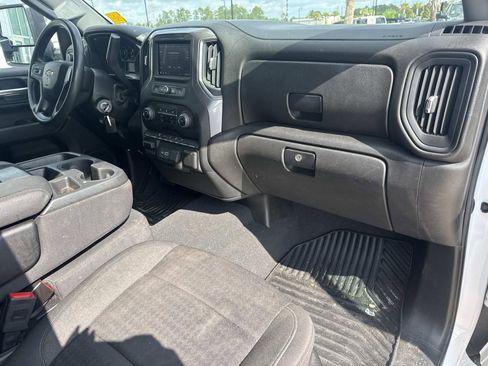 Used 2023 Chevrolet Silverado 2500 Custom w/ Custom Value Package AWD/4WD image 9