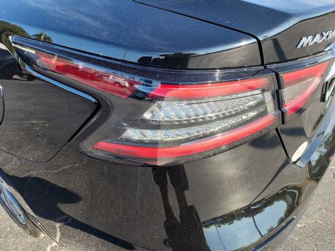 Used 2021 Nissan Maxima Platinum w/ Sport Mat Group image 7