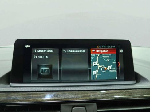 Used 2020 BMW 230i Convertible w/ Premium Package RWD image 35