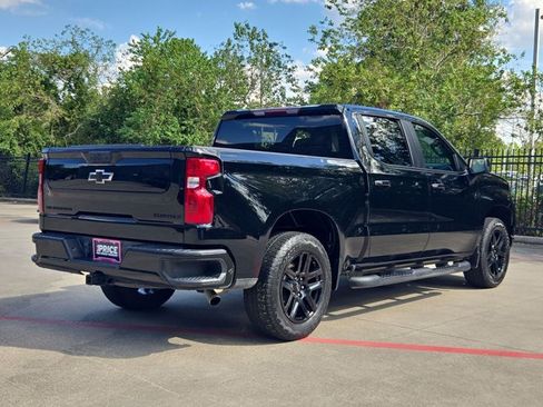 Used 2024 Chevrolet Silverado 1500 Custom w/ Turbomax Blackout Package RWD image 5