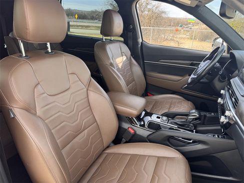 Used 2021 Kia Telluride SX w/ SX Prestige Package image 31