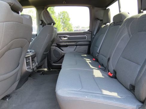 Used 2022 RAM 1500 Big Horn RWD image 5