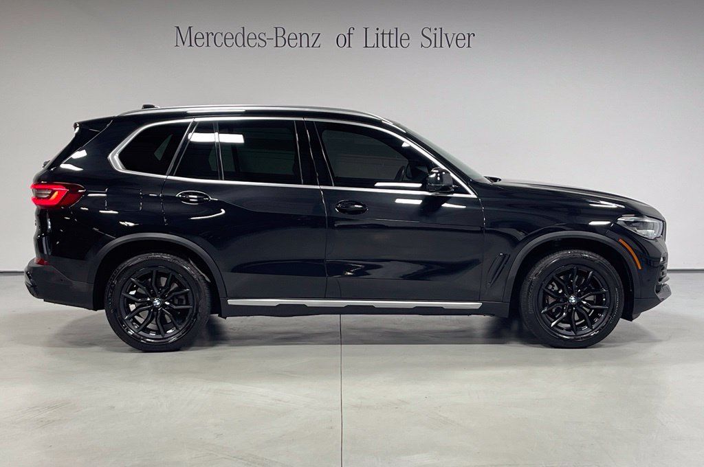Used 2021 BMW X5 xDrive40i w/ Premium Package AWD/4WD image 7