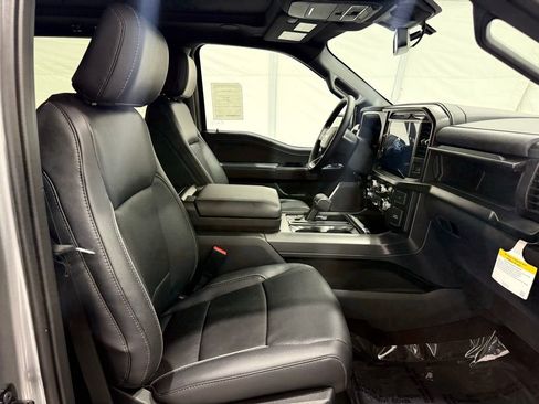 New 2025 Ford F150 Lariat w/ Equipment Group 502A High image 18