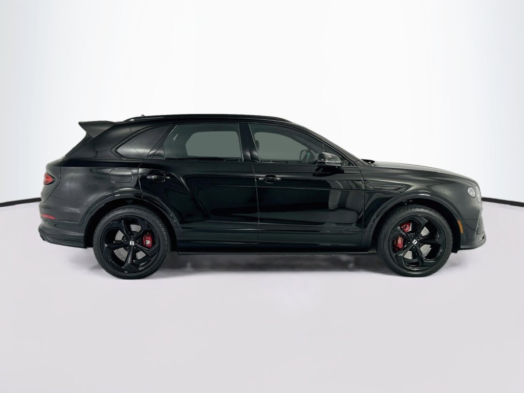 Certified 2022 Bentley Bentayga AWD/4WD image 4