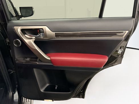 Used 2021 Lexus GX 460 Luxury image 33