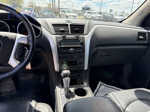 Used 2011 Chevrolet Traverse LT w/ Personal Connectivity Package AWD/4WD image 15