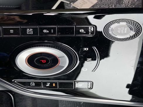 New 2025 Kia Niro EX w/ EX Cold Weather Package image 10