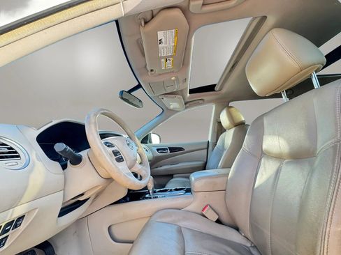 Used 2013 Nissan Pathfinder SL w/ SL Premium Pkg FWD image 11
