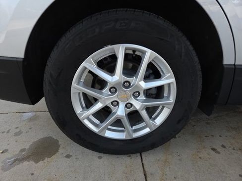 Used 2022 Chevrolet Equinox LT AWD/4WD image 69